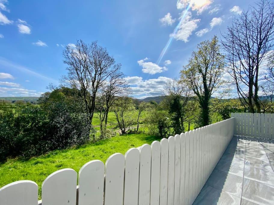 Villa Mill Farm Retreat Gortin Esterno foto